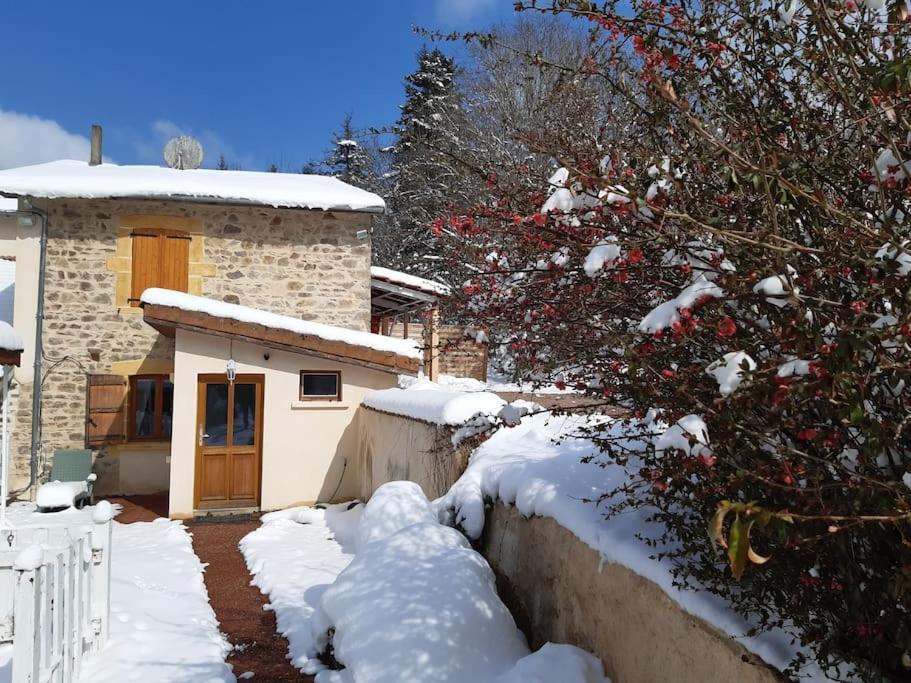 Joli Gite Rural Dans Un Havre De Paix Saint-Bonnet-le-Troncy Exteriör bild